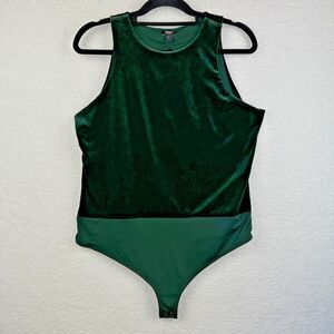 Express Body Contour Velvet Bodysuit Size XL Green Sleeveless Party Fairy Forest
